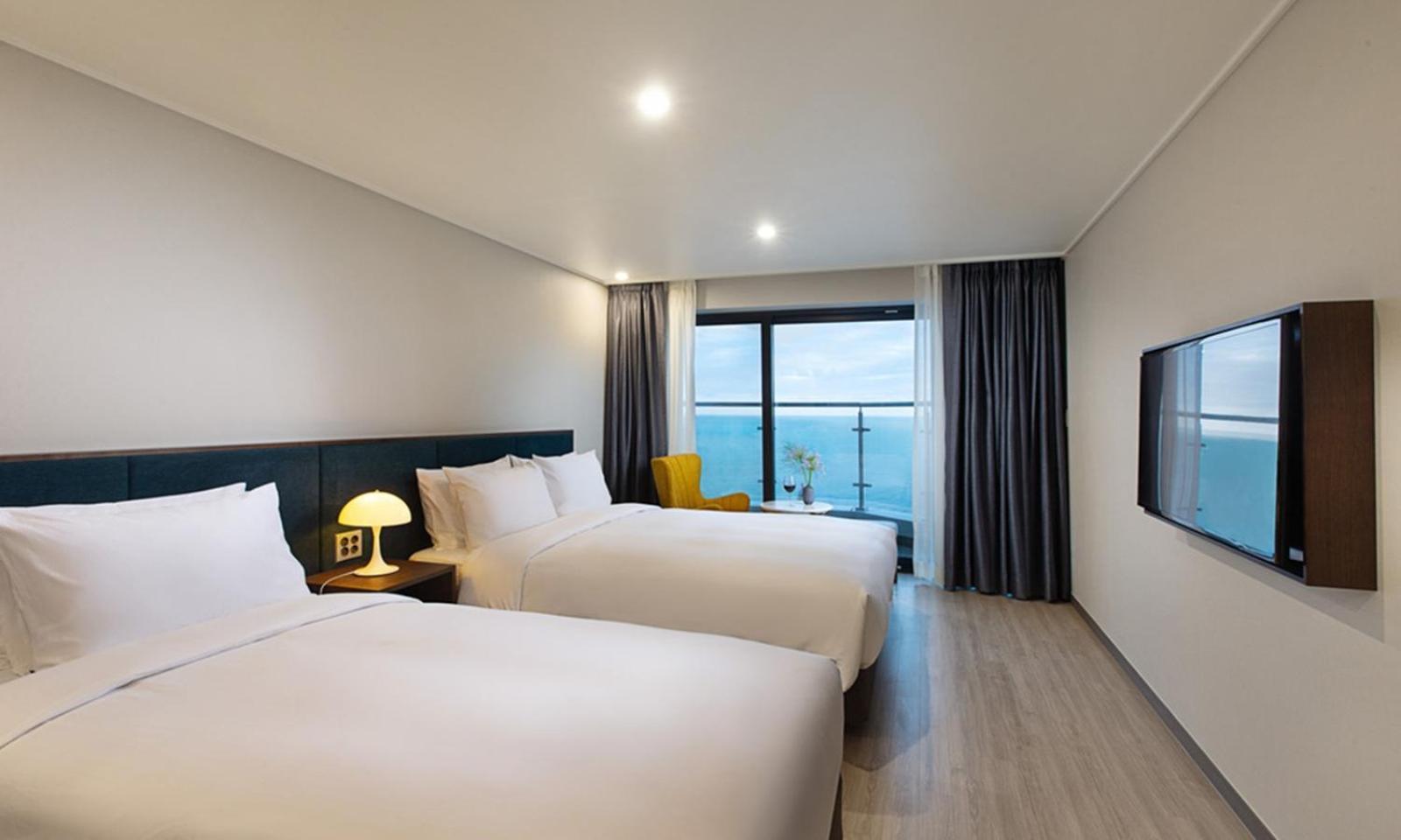 Busan Yeongmu Parade Hotel Haeundae Beach Exterior foto