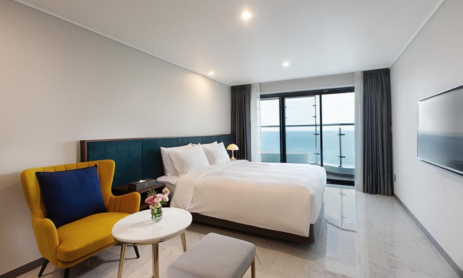 Busan Yeongmu Parade Hotel Haeundae Beach Exterior foto